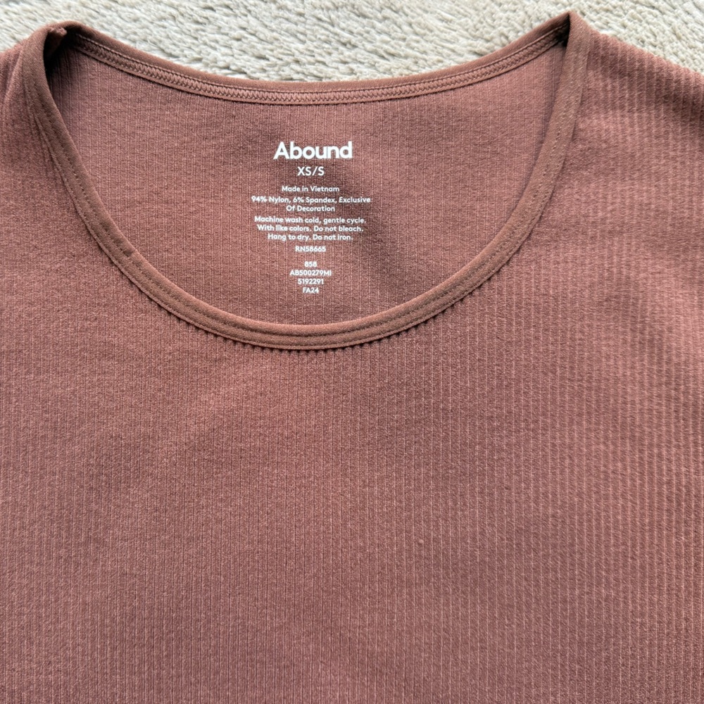 Abound Women's Ribbed Knit Cropped Short Sleeve Top in Brown Size XS\S - Picture 5 of 5